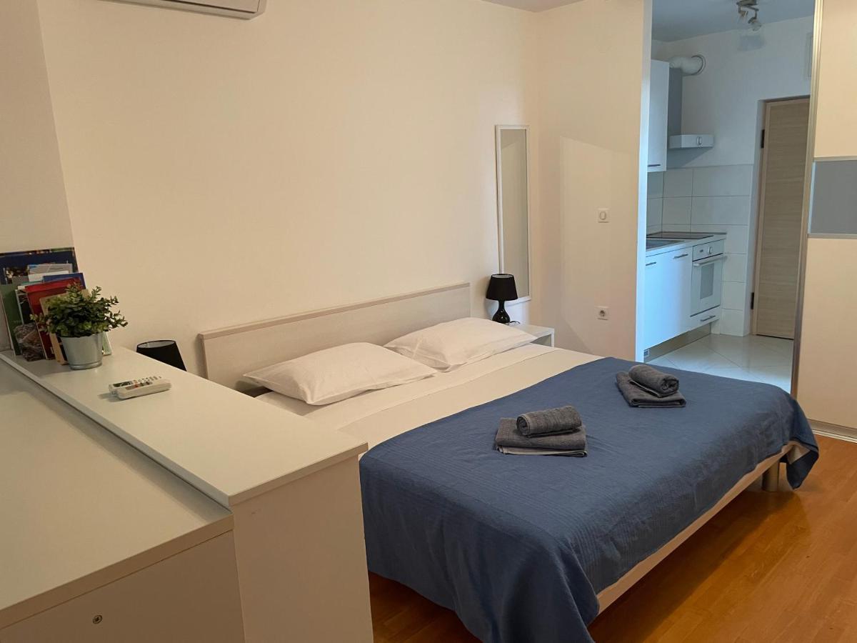 Apartment Busic In Split Exterior foto
